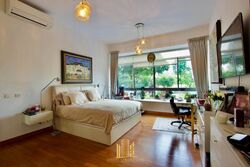 Latitude (D10), Condominium #499788701